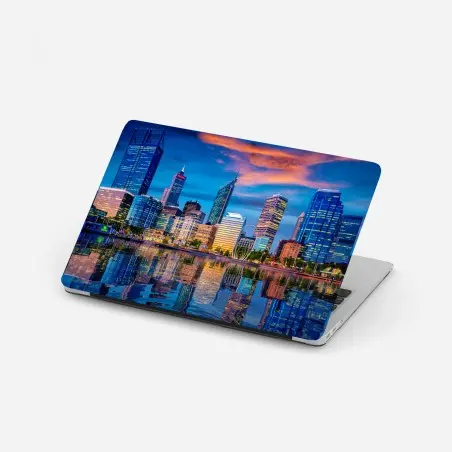 Pegatina para portátil puesta de sol en Perth: skyline reflejado sobre el río – Pixers®