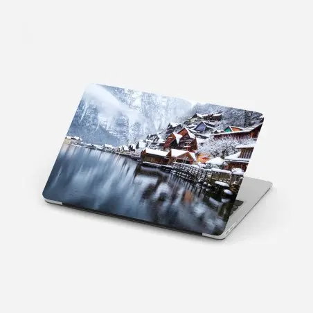 Pegatina para portátil paisaje nevado de Hallstatt, Austria – Pixers®