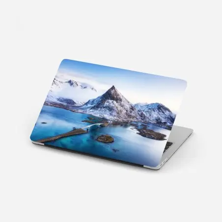 Pegatina para portátil atardecer ártico en Islas Lofoten – Pixers®