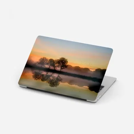 Pegatina para portátil amanecer otoñal en la campiña de Inglaterra – Pixers®