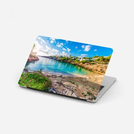 Pegatina para portátil amanecer en Cala Esmeralda, Mallorca – Pixers®
