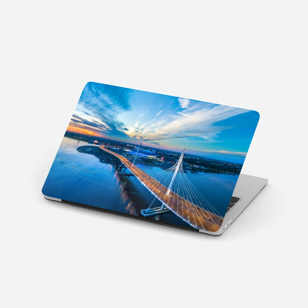Pegatina para portátil puente atirantado de San Petersburgo al amanecer – Pixers® Pegatina para portátil puente atirantado de San Petersburgo al amanecer – Pixers®