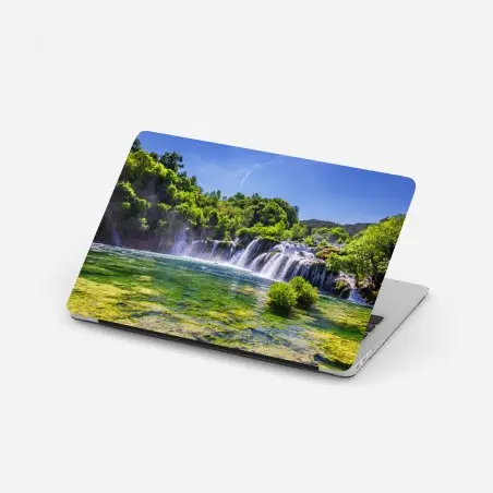 Pegatina para portátil paisaje de cascadas de Skradinski Buk en Krka, Croacia – Pixers®