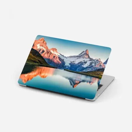 Pegatina para portátil puesta de sol sobre Bachalpsee, Suiza – Pixers®