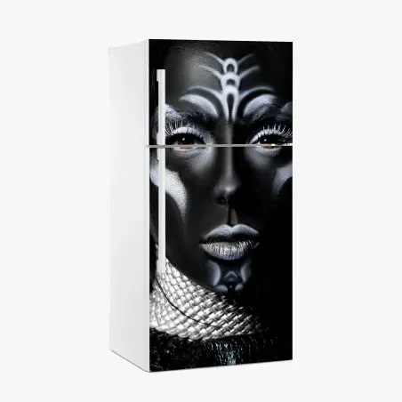 Pegatina para frigorífico rostro tribal en alto contraste – Pixers®
