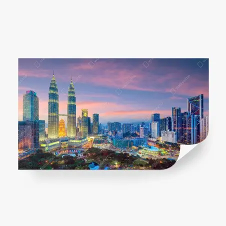 Fotomural atardecer sobre Kuala Lumpur y las Torres Petronas – Pixers®