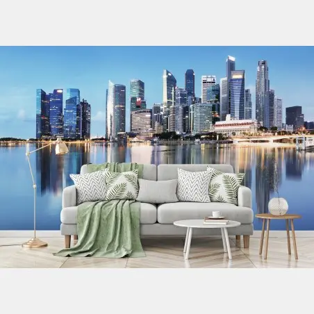 Fotomural panorámica del horizonte urbano reflejado en el agua – Pixers®