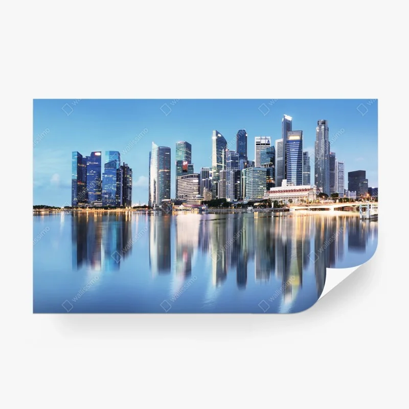 Fotomural panorámica del horizonte urbano reflejado en el agua