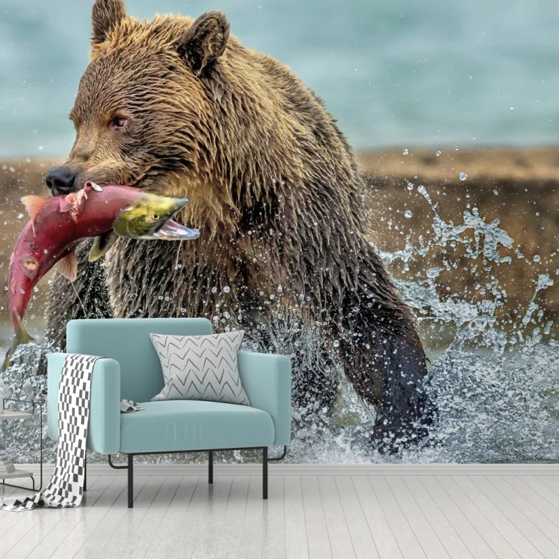 Fotomural oso pardo capturando salmón en plena acción