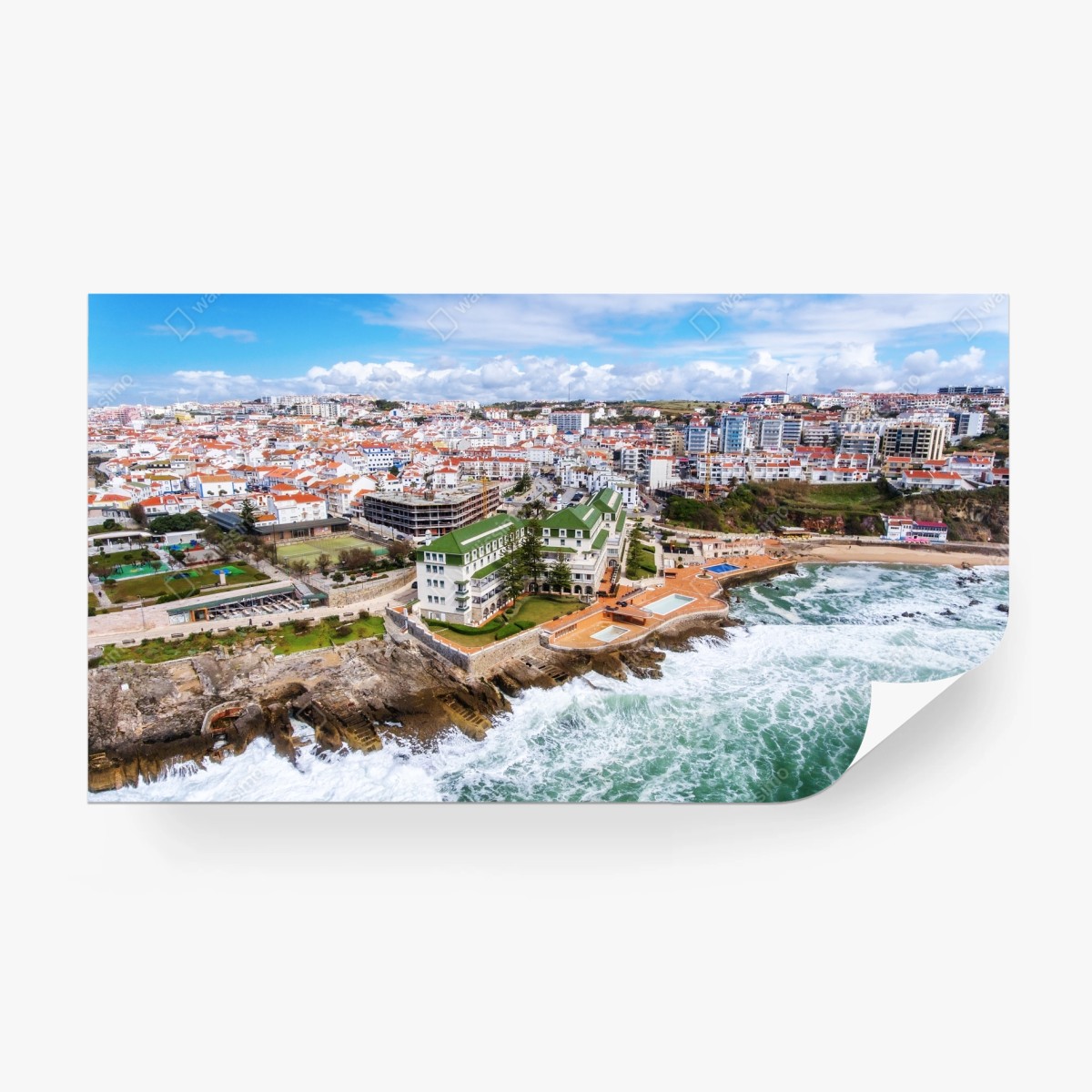 Fotomural vistas costeras de ciudad y acantilados – Pixers®