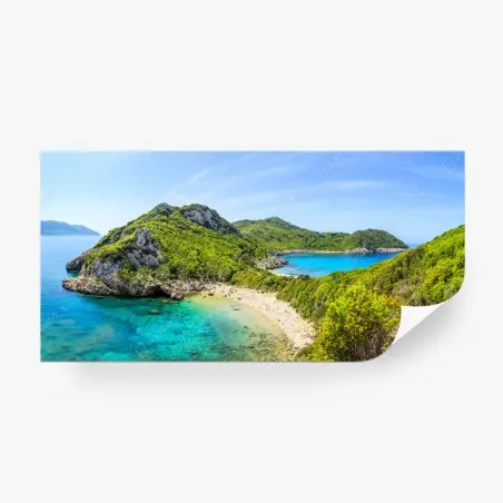 Fotomural bahía escondida de aguas turquesas y acantilados verdes – Pixers®