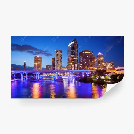 Fotomural horizonte nocturno de Tampa con reflejos en el río – Pixers®