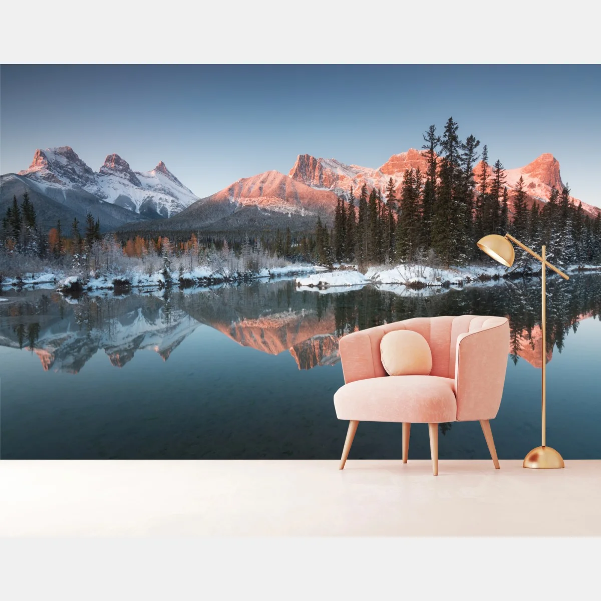 Fotomural amanecer en montañas nevadas con reflejo en lago – Pixers® Fotomural amanecer en montañas nevadas con reflejo en lago – Pixers®