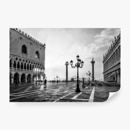 Fotomural místico amanecer en la plaza de San Marcos, Venecia – Pixers®
