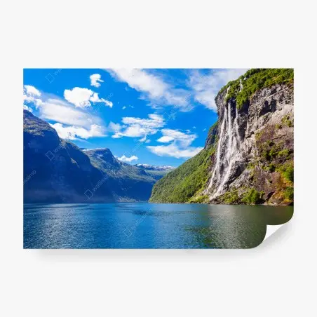 Fotomural impresión panorámica de la cascada Las Siete Hermanas en Geiranger – Pixers®