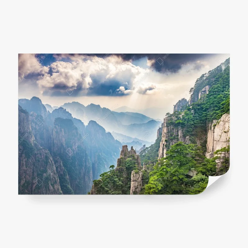 Fotomural paisaje de montañas brumosas al amanecer