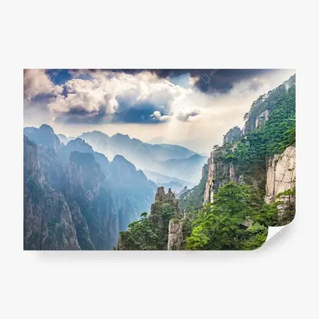 Fotomural paisaje de montañas brumosas al amanecer – Pixers®