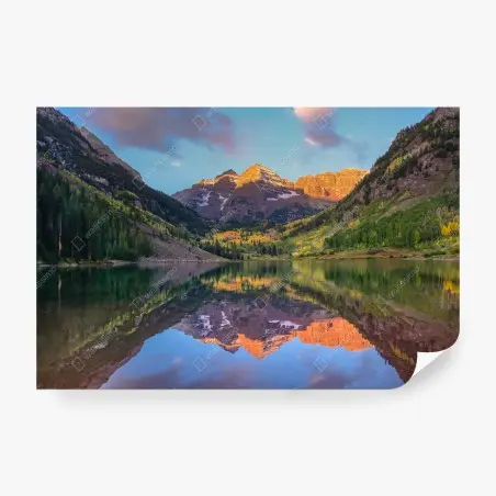 Fotomural amanecer dorado en Maroon Bells, Colorado – Pixers®