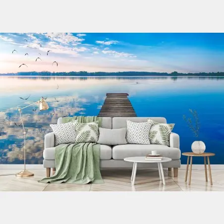 Fotomural muelle hacia la calma en el lago Selment Wielki – Pixers®