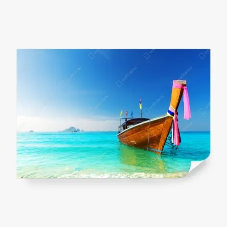 Fotomural barca tradicional en el mar de Andamán, Tailandia – Pixers®