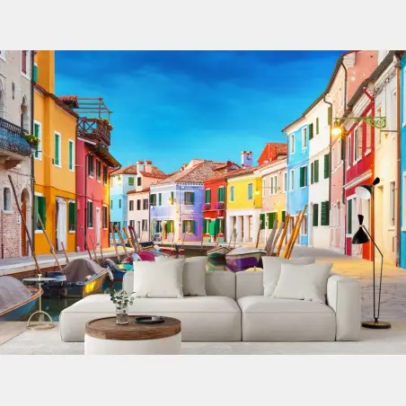 Fotomural vibrante escena de las casas de Burano en Venecia – Pixers®