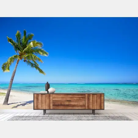 Fotomural paraíso tropical con palmera junto al mar – Pixers®