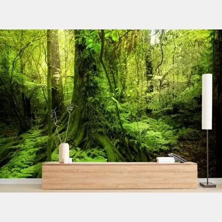 Fotomural selva esmeralda: paisaje verde exuberante – Pixers®