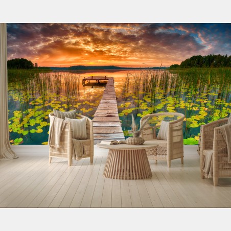 Fotomural amanecer dorado en el muelle del lago – Pixers®