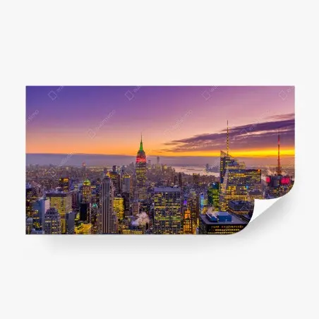 Fotomural skyline iluminado de Nueva York al atardecer – Pixers®