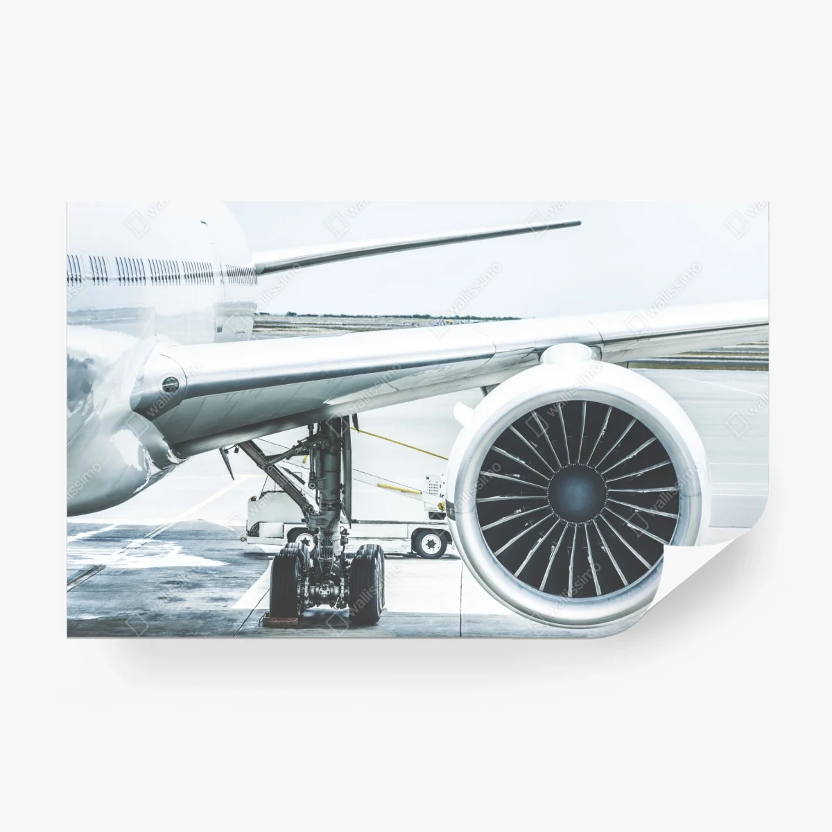 Fotomural motor de avión en la terminal: esencia de viaje – Pixers® Fotomural motor de avión en la terminal: esencia de viaje – Pixers®