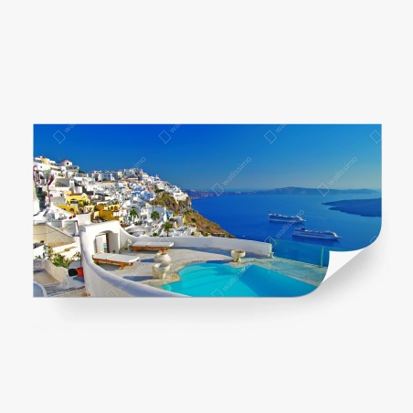 Fotomural panorámica de Santorini con piscina infinita y vistas al mar – Pixers®