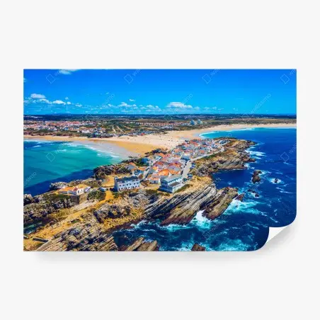 Fotomural vista aérea de Baleal, Portugal: costa y olas – Pixers®