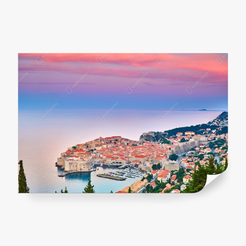 Fotomural amanecer sobre Dubrovnik: murallas y tejados rojos