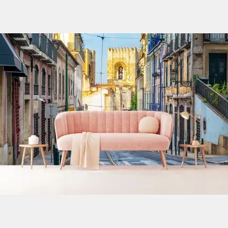 Fotomural tranvía amarillo de la línea 28 en Lisboa – Pixers®
