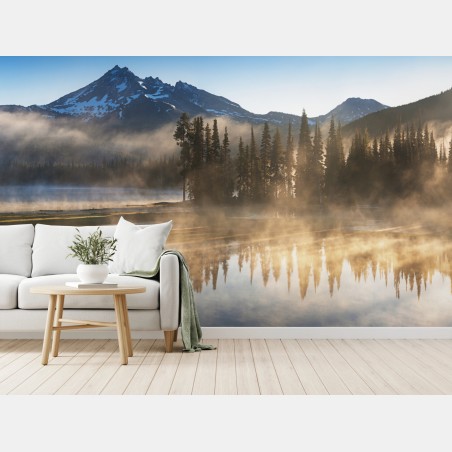 Fotomural amanecer sobre lago montañoso con niebla – Pixers®