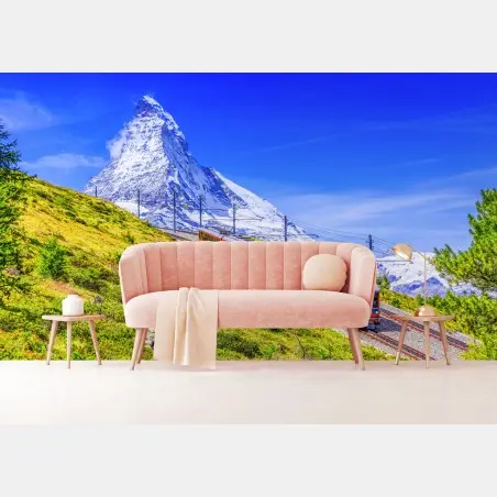 Fotomural tren turístico en Zermatt frente al Matterhorn – Pixers®