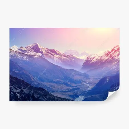 Fotomural amanecer rosa en el valle montañoso – Pixers®