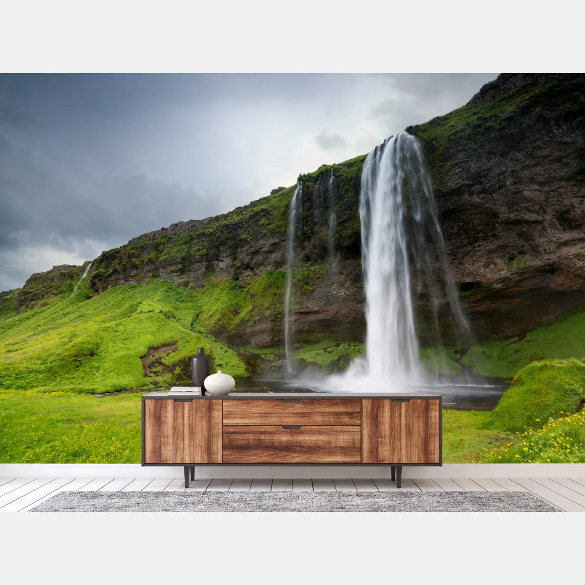 Fotomural Seljalandsfoss bajo cielo dramático – Pixers® Fotomural Seljalandsfoss bajo cielo dramático – Pixers®