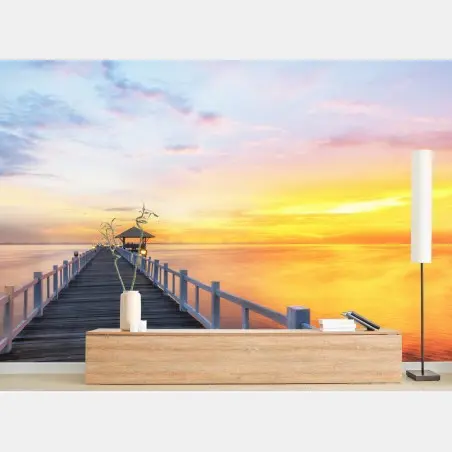 Fotomural muelle al amanecer con luz dorada – Pixers®