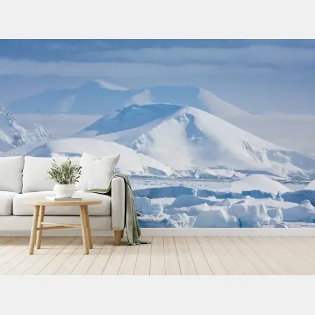 Fotomural serenidad polar: montañas nevadas y icebergs – Pixers®