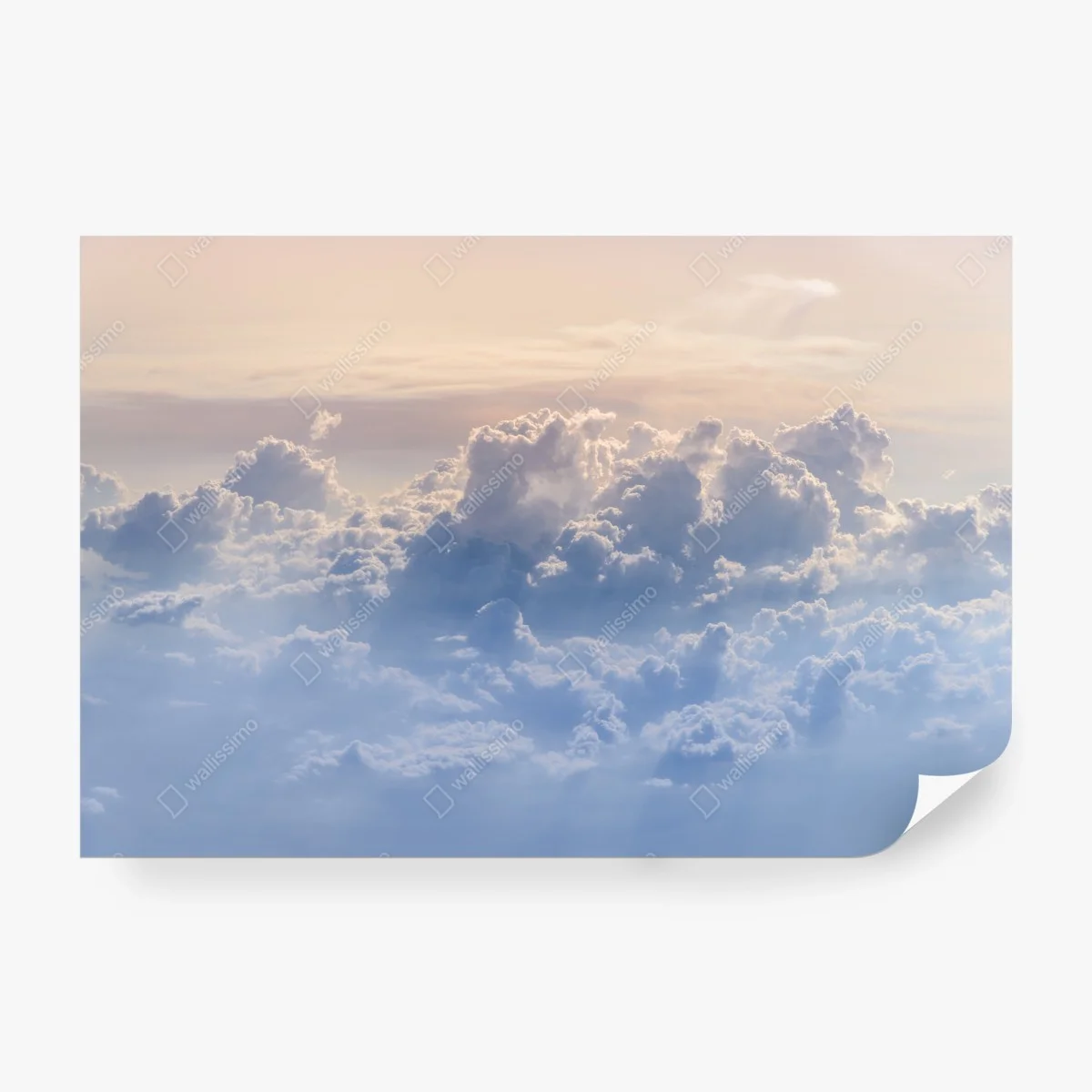 Fotomural paisaje celeste nubes iluminadas al amanecer – Pixers®