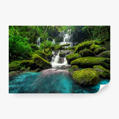 Fotomural oasis de cascadas en Phu Tub Berk, Tailandia – Pixers®
