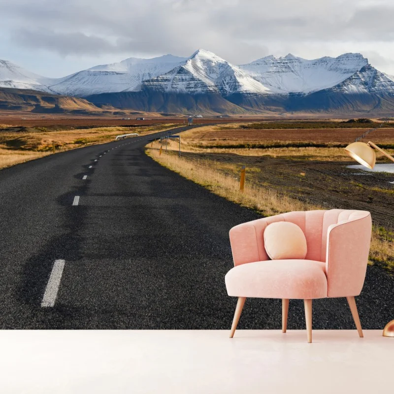Fotomural carretera hacia las montañas nevadas de Islandia