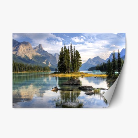 Pegatina reposicionable lago montañoso con isla de pinos – Pixers®