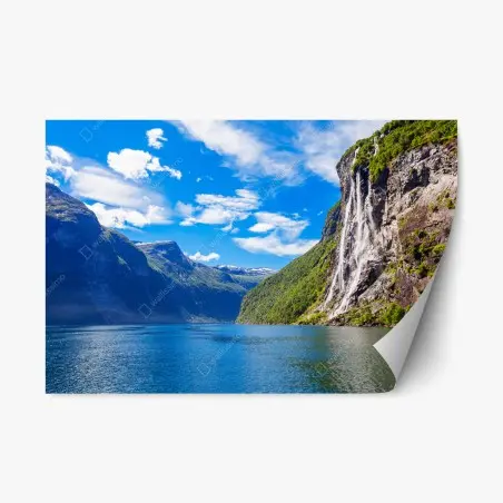 Pegatina reposicionable impresión panorámica de la cascada Las Siete Hermanas en Geiranger – Pixers®