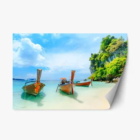 Pegatina reposicionable barcas tradicionales en la playa de Phuket – Pixers®