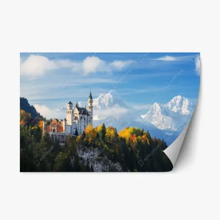 Pegatina reposicionable castillo de cuento entre montañas nevadas – Pixers®