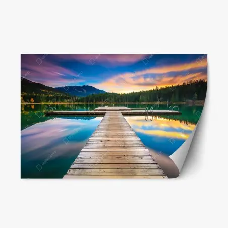 Pegatina reposicionable muelle sobre lago montañoso al atardecer – Pixers®