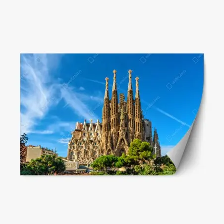Pegatina reposicionable impresionante vista de la Sagrada Familia de Gaudí – Pixers®