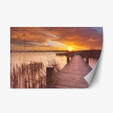 Pegatina reposicionable amanecer dorado en el lago cerca de Amsterdam – Pixers®